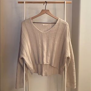 tan pacsun sweater